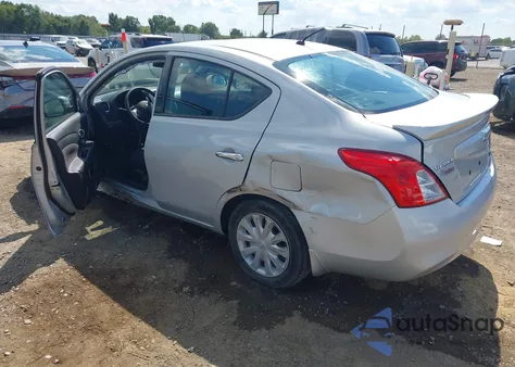2014 Nissan Versa 1.6 Sv from USA, damaged, VIN 3N1CN7AP1EK457261